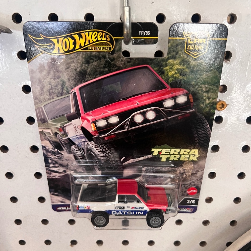 Hotwheels Premium Datsun Baja